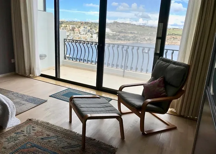 Διαμέρισμα Penthouse In Malta With Views *
